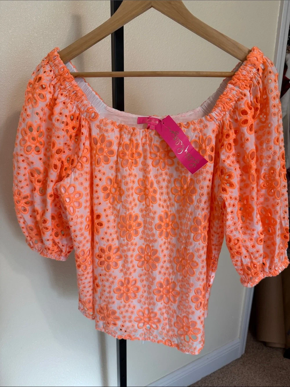 T2) Lilly Pulitzer 💐Off-Shoulder Orange Eyelet Puff-Sleeve Top